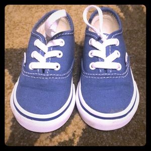 Baby Vans size 4